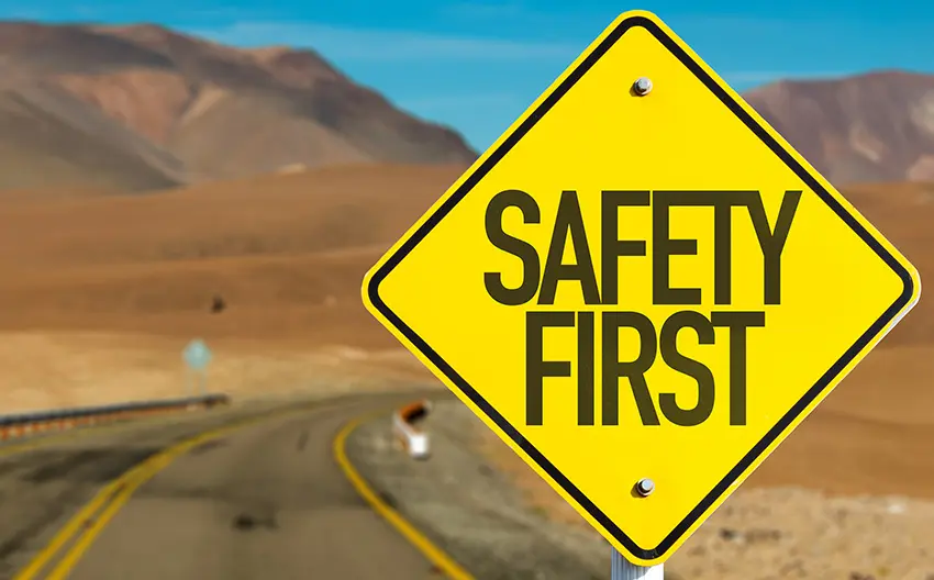 15 pytań i odpowiedzi do quizu dotyczącego bezpieczeństwa drogowego